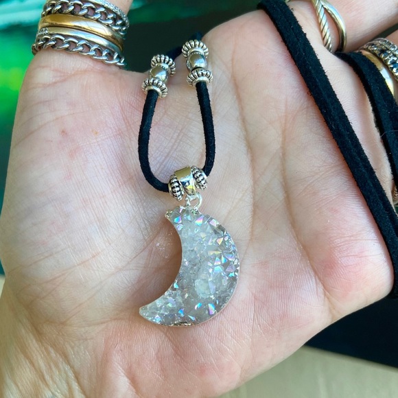 Moon quartz necklace Iridescent druzy quartz adjustable cord boho stones - Picture 4 of 11